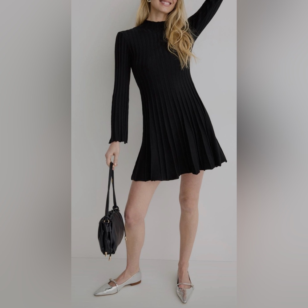 Halogen Ribbed high mock neck knit dress flare sleeves & bottom